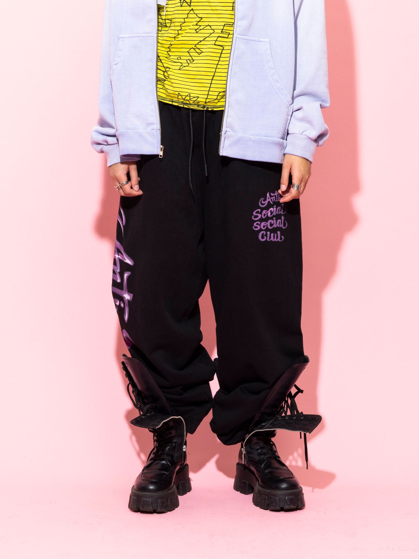 AIRBRUSH MIND GAMES SWEATS - BLACK